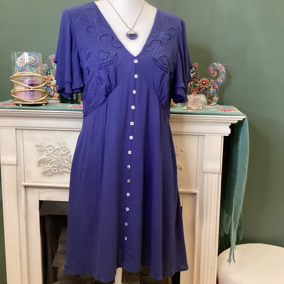 Chelsea & Violet Dresses & Skirts - Chelsea & Violet Navy Blue Embroidered Button Up Dress With Ruffle Sleeves